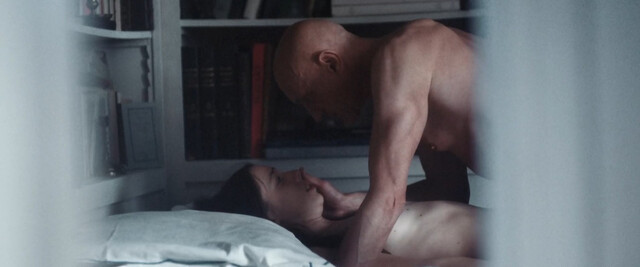 Kim Higelin nude – Le consentement (2023)