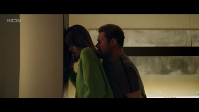 Anastasiya Krasovskaya nude – Ostorozhno - lyubov s01e05 (2024)