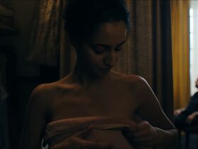 Ines Melab nude – Monsieur Spade s01e05 (2024)