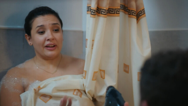 Olga Dibtseva sexy – Semejka s02e01-03 (2024)