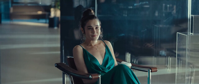 Funda Eryigit sexy – Ashes (2024)