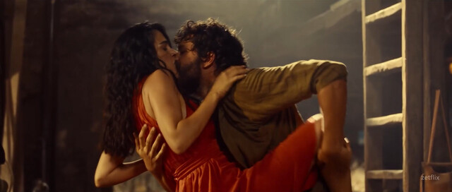 Funda Eryigit sexy – Ashes (2024)