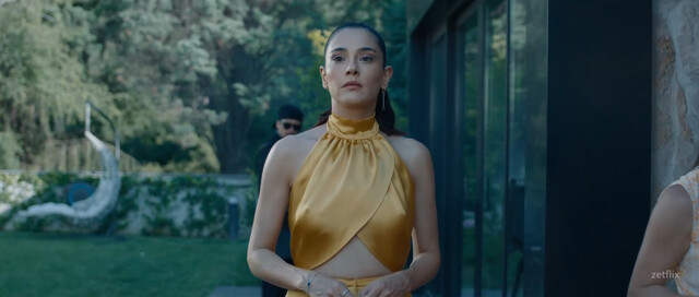 Funda Eryigit sexy – Ashes (2024)