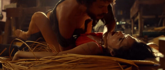 Funda Eryigit sexy – Ashes (2024)