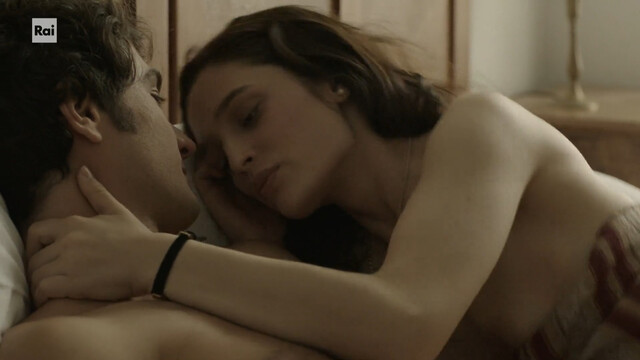 Grace Kicaj nude – La Rosa dell'Istria (2024)