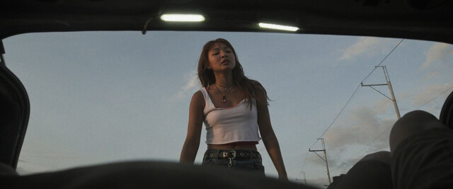 Nadine Lustre sexy – Roadkillers s01e01-02 (2023)