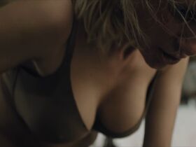 Anna Slyu sexy – Survived (Vyzhivshiye) s02e02 (2024)