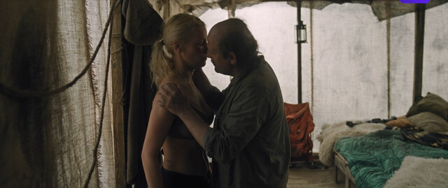 Anna Slyu sexy – Survived (Vyzhivshiye) s02e02 (2024)