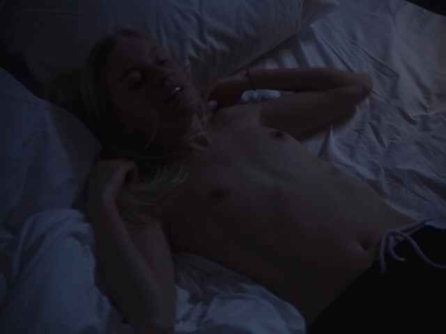 Lena Tronina (Elena Tronina) nude – Panicheskiye Ataki (2023)