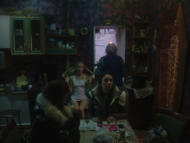 Lena Tronina (Elena Tronina) nude – Panicheskiye Ataki (2023)