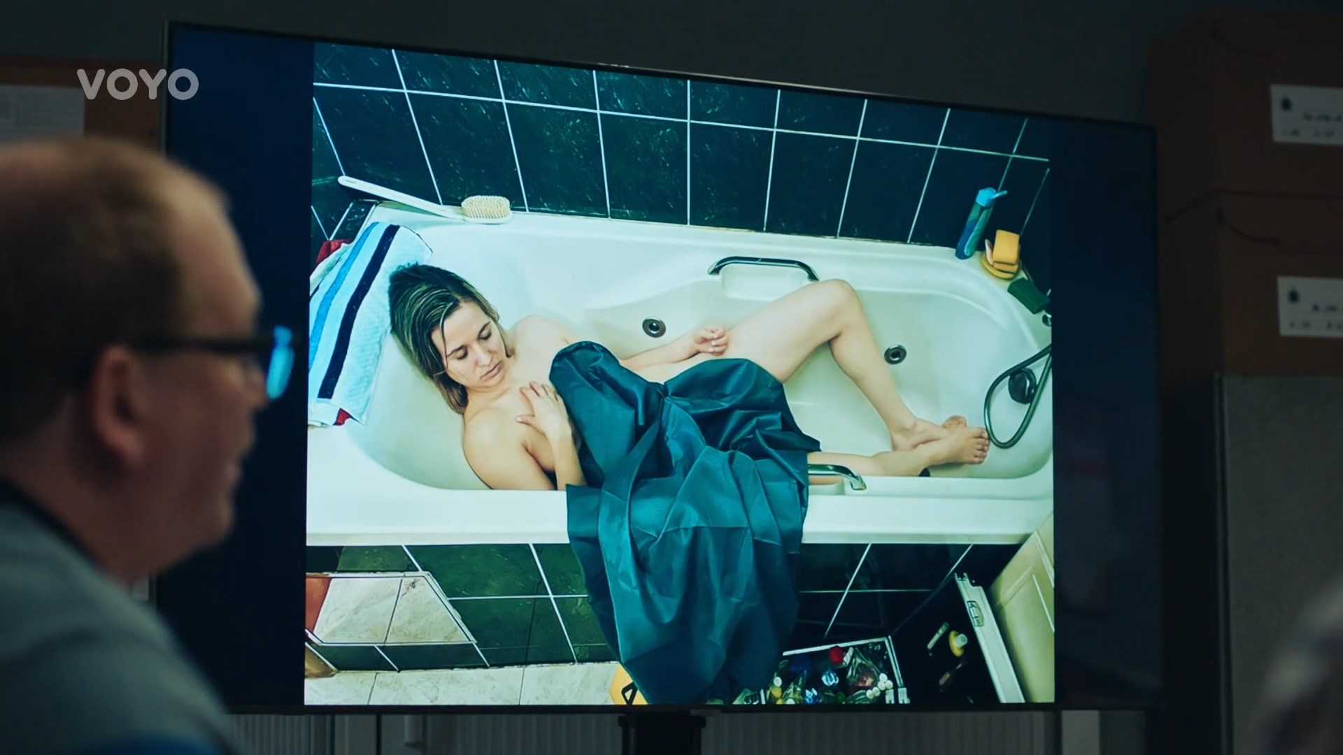 Unknown nude – Kriminálka Anděl s05s12 (2023)