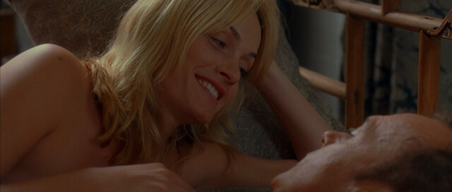 Amber Valletta nude – The Last Time (2006)