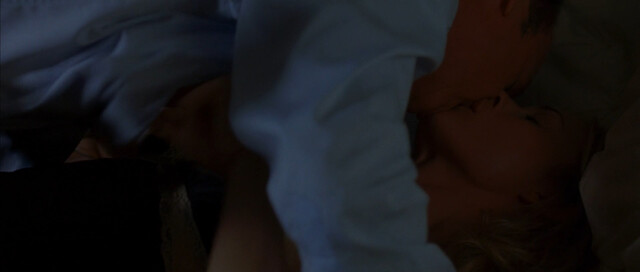 Amber Valletta nude – The Last Time (2006)