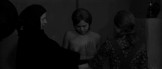 Gór Nagy Mária nude – Csend és kiáltás (1968)