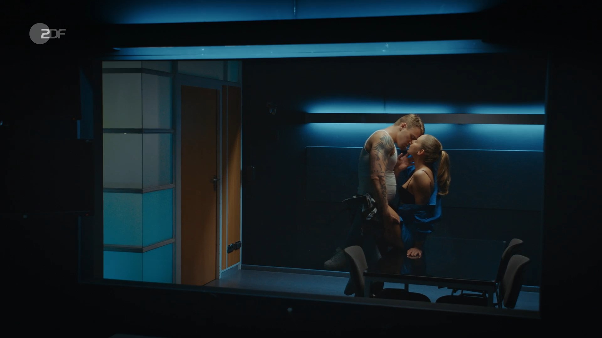 Cheyenne Pahde sexy – Blutige Anfänger s05e04 (2024)