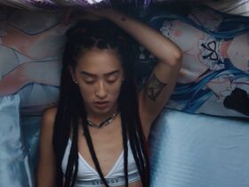 Jess Hu sexy – Slick Talk (2023)