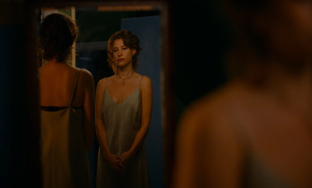 Sandra Turéll Henningsen sexy – Valerie (2022)