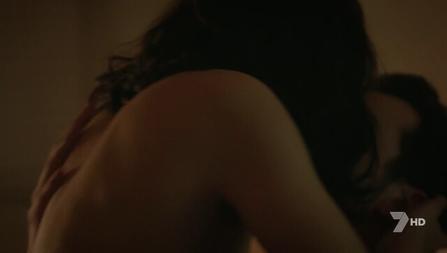 Geraldine Hakewill nude – Wanted s03 (2018)