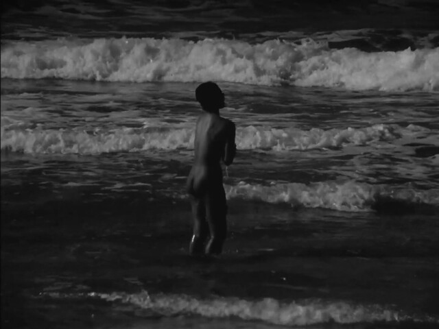 Luiza Maranhao nude – The Turning Wind (Barravento) (1962)
