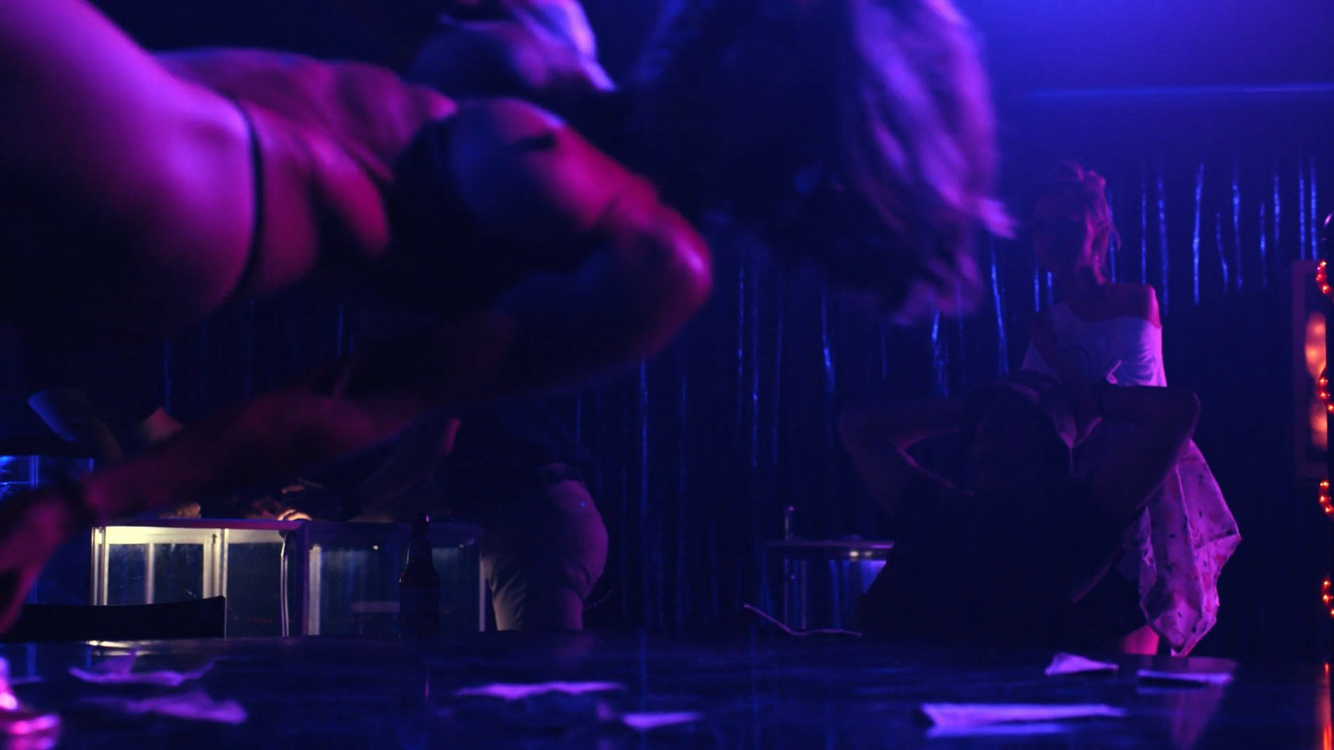 Charlotte Lucia Abelle sexy – Hightown s03e01 (2024)