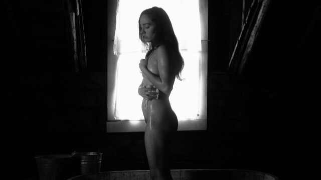 Jet Jandreau nude – Attack of the Flies (2023)