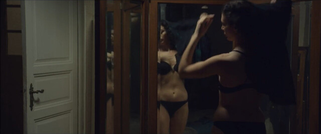 Tekla Shanshiashvili sexy – Lesson (Gakvetil) (2013)