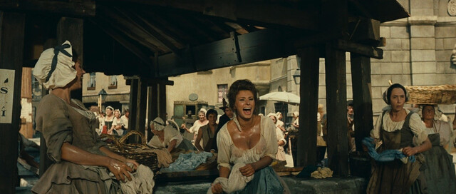 Sophia Loren sexy – Madame (Madame Sans Gêne) (1961)