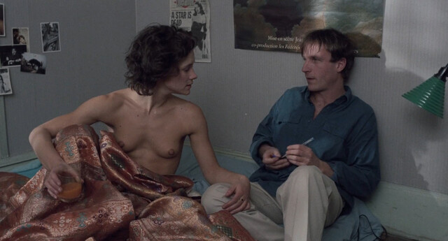 Laurence Cote nude – The Gang of Four (La bande des quatre) (1989)