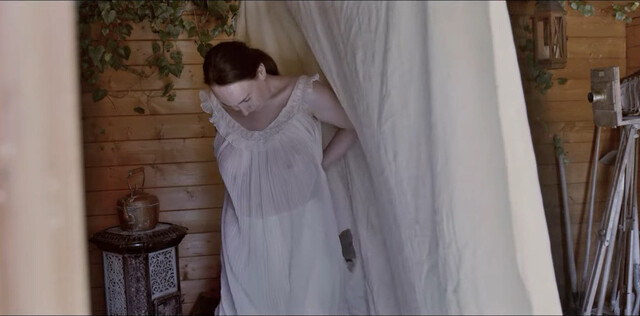 Stella Icard nude – Le miracle des roses (2024)