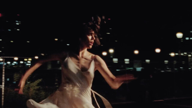 Margaret Qualley sexy – Tiny Moves (2024)