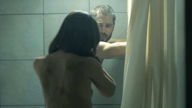 Sarah Roemer nude – Chosen s02e04 (2013)