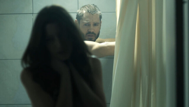 Sarah Roemer nude – Chosen s02e04 (2013)