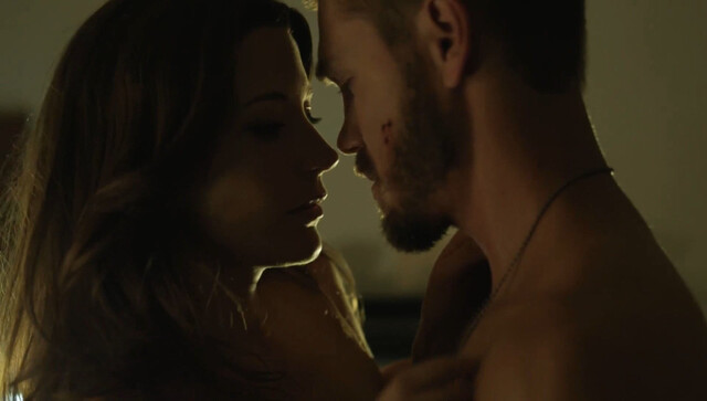 Sarah Roemer nude – Chosen s02e04 (2013)