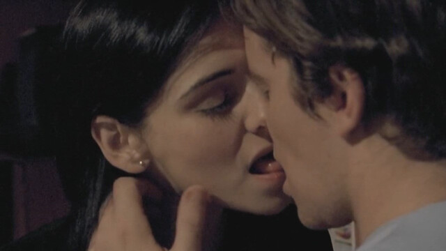 Neve McIntosh nude – Bodies s01-02 (2004-2006)