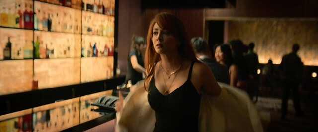 Kaley Cuoco sexy – Role Play (2023)