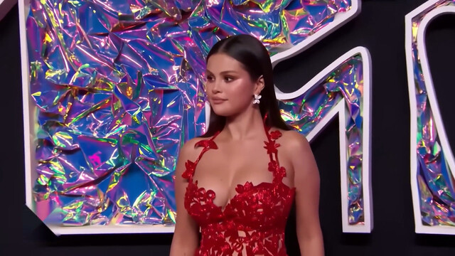 Selena Gomez sexy – MTV Video Music Awards Uncensored Backhaul (2023)