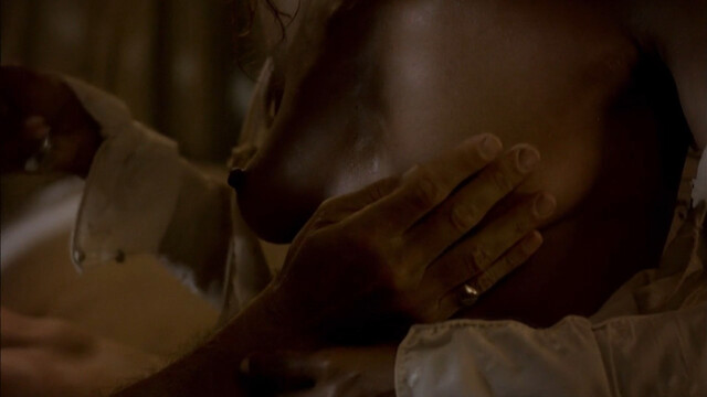 France Zobda nude – Les caprices d'un fleuve (1996)