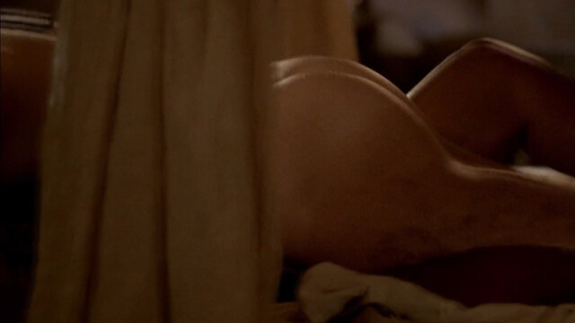 France Zobda nude – Les caprices d'un fleuve (1996)