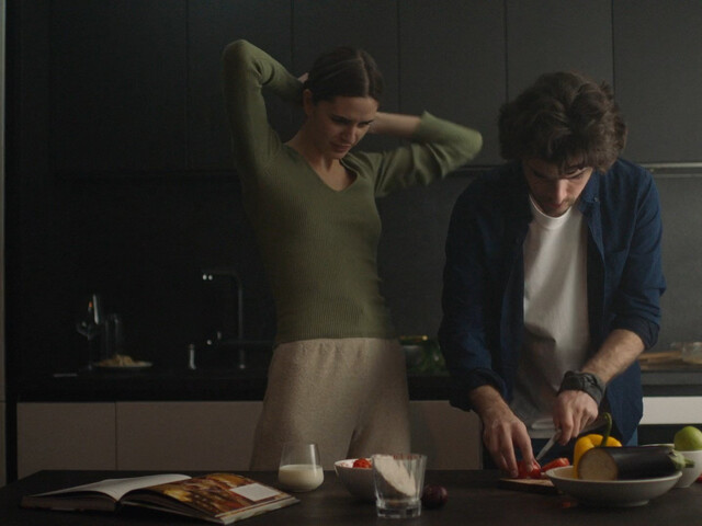 Elizaveta Shakira sexy – Kristina ot A do Ya s01e01-04 (2023)