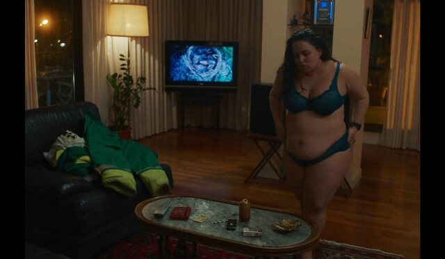 Laura Galán nude – Una noche con Adela (2023)