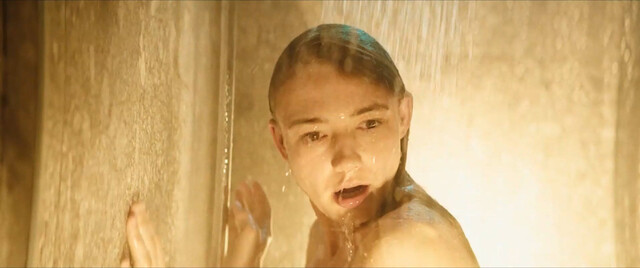 Oksana Akinshina nude – Sindrom (2023)