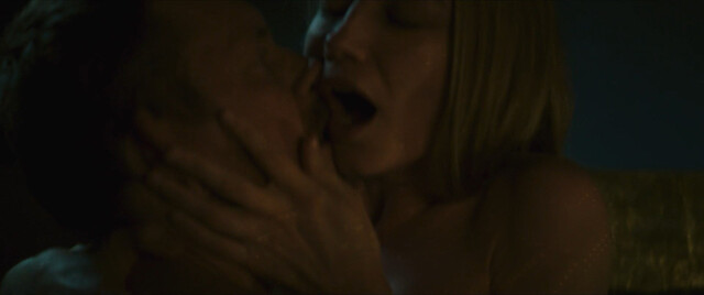 Oksana Akinshina nude – Sindrom (2023)