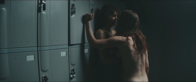 Lisa Riesner nude – Hurra for Norge (2022)