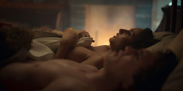 Sarah Perles nude – El Cid s02e02-04 (2021)