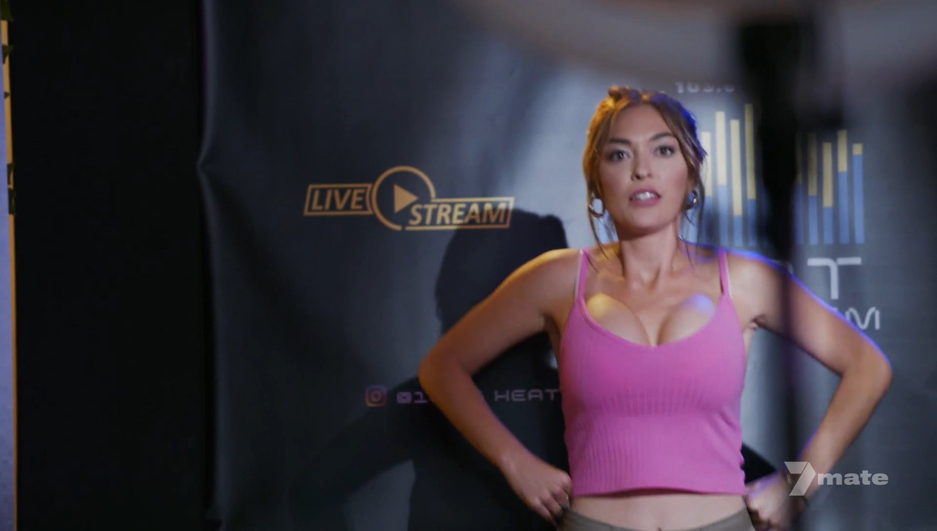 Annabelle Stephenson sexy – Australia's Sexiest Tradie s01e06 (2021)