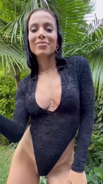 Anitta sexy – Savage X Fenty (2023)