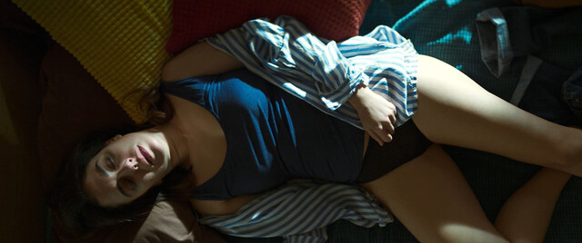 Blanca Suárez sexy – Me he hecho viral (2023)