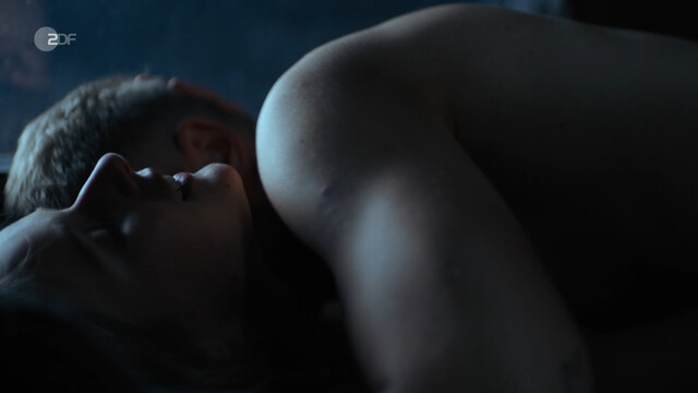 Lieselotte Voß sexy – Nord Nord Mord s03e04 (2023)