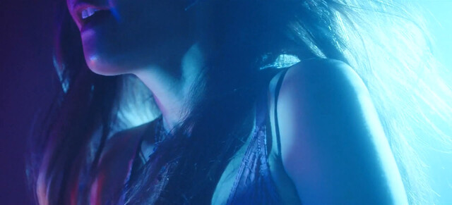 Naomi Sequeira sexy – Paper Dolls s01e04 (2023)