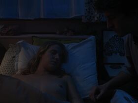 Jenna Hasse nude – Pavillon n°7 (2017)